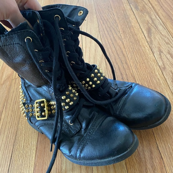 Black Leather Lace Up Boots w/gold spikes - Picture 3 of 5